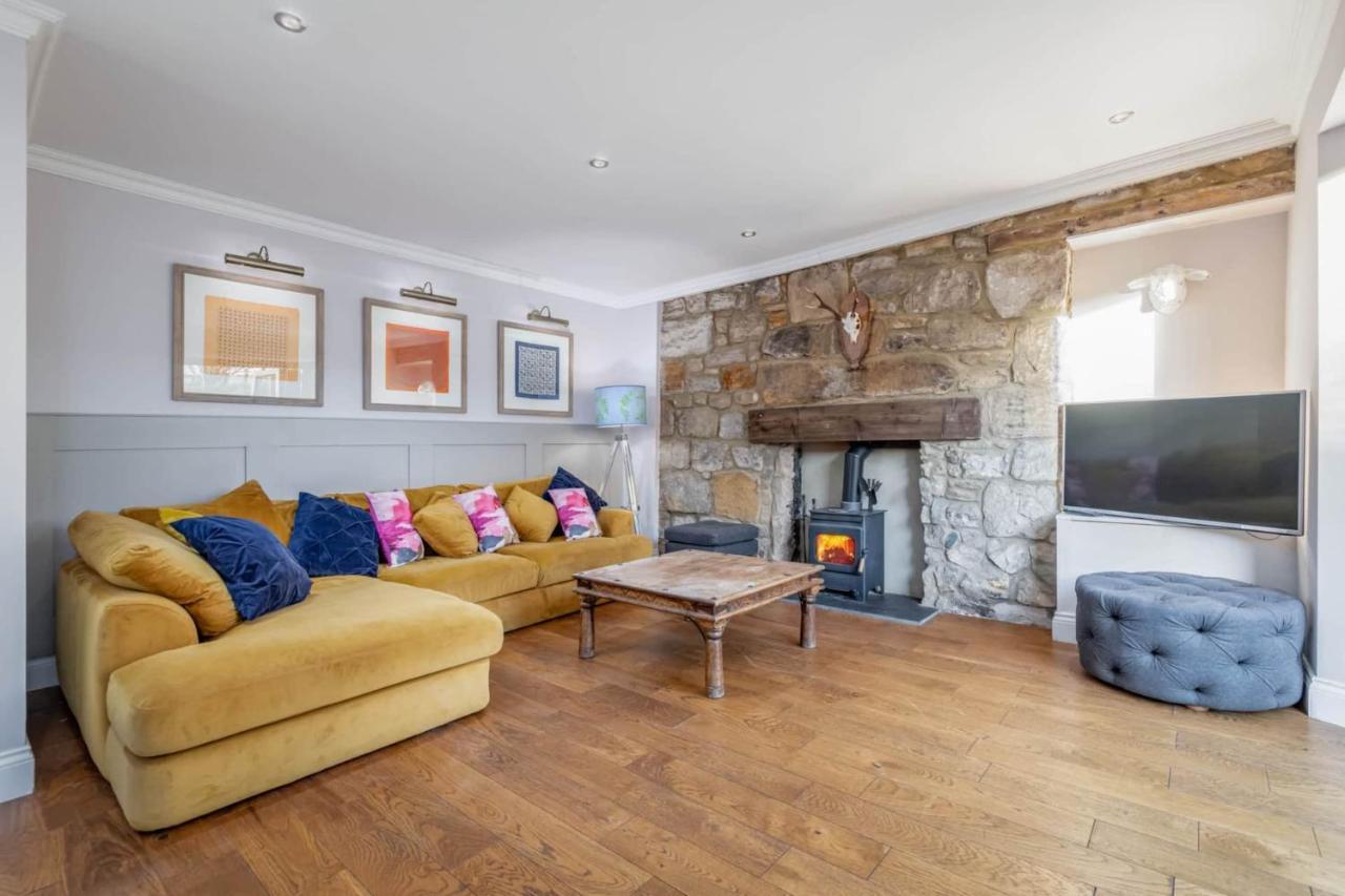 East Cottage * Wood Burning Hot Tub * Garden St Andrews Exterior photo